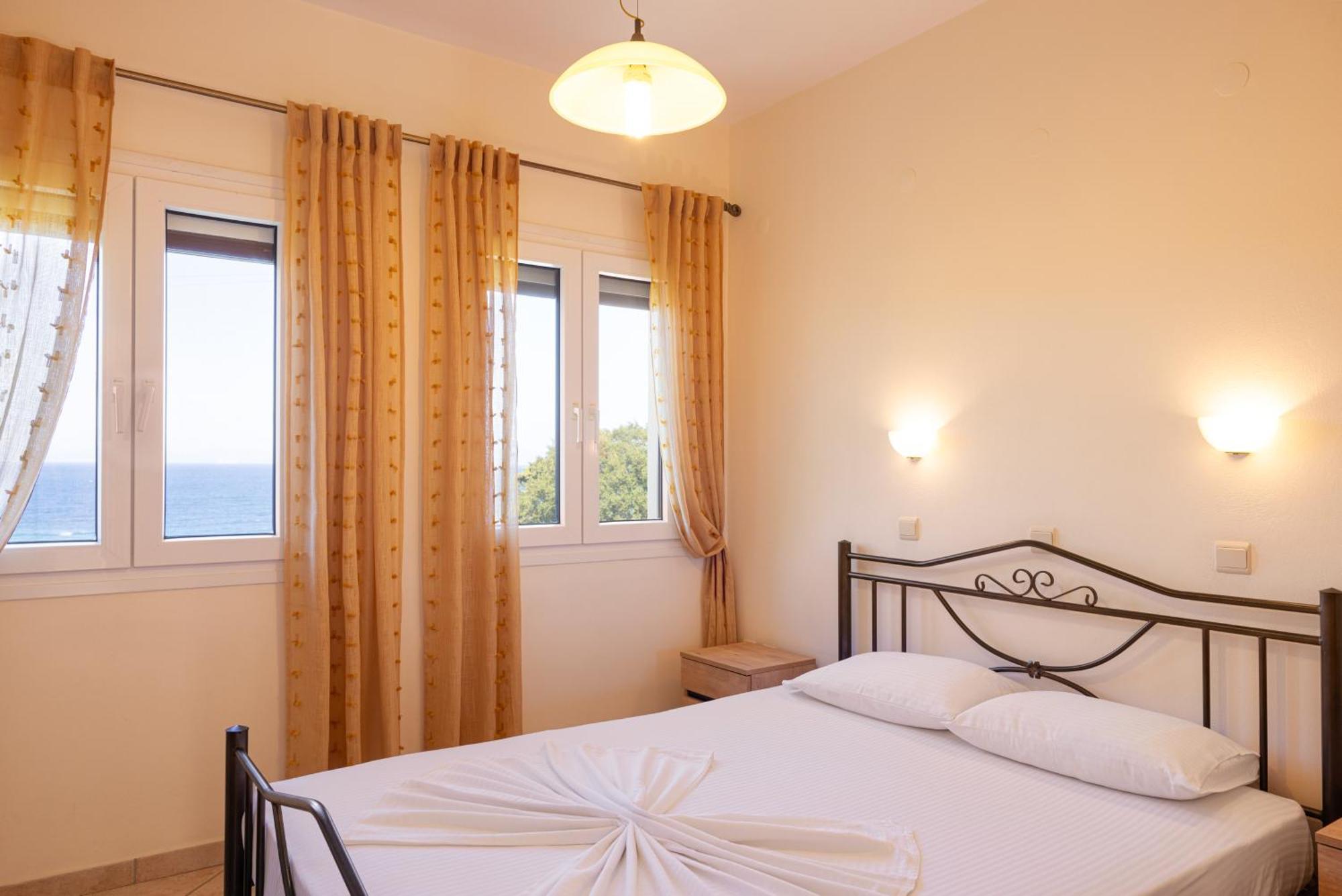 Marina Apartments Κοκκάρι Εξωτερικό φωτογραφία