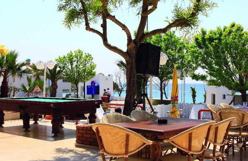 Marina Apartments Κοκκάρι Εξωτερικό φωτογραφία
